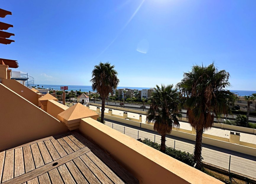 Resale - House - Townhouse - Estepona - Estepona Centro