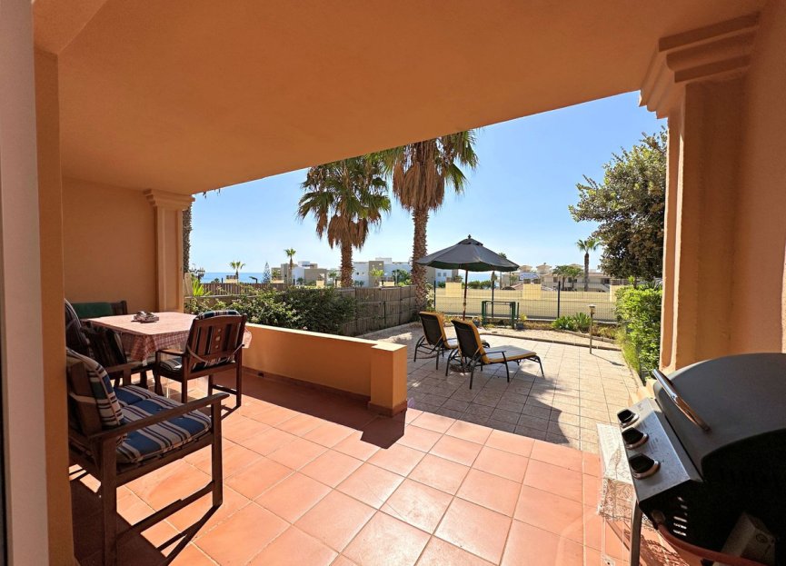 Resale - House - Townhouse - Estepona - Estepona Centro