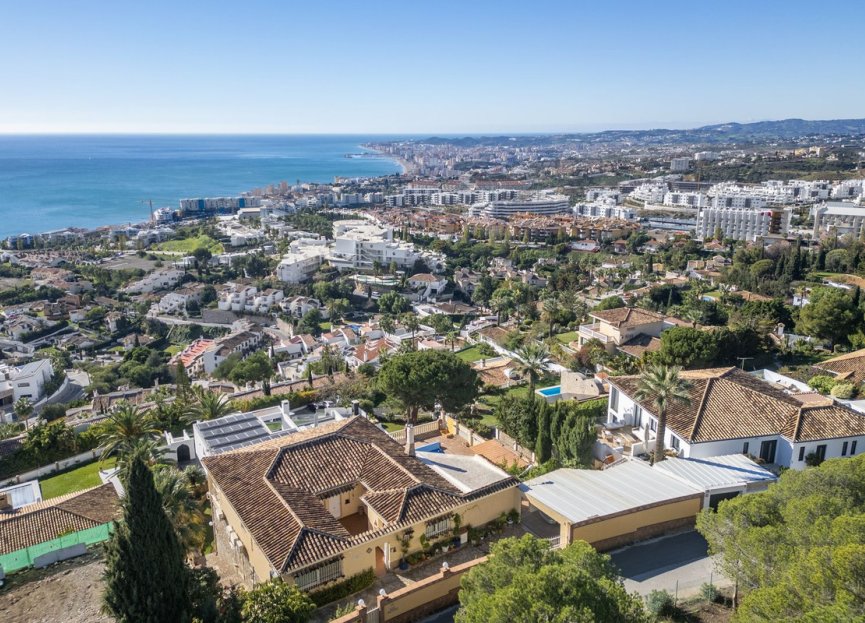 Resale - House - Detached Villa - Benalmádena - Benalmadena Costa