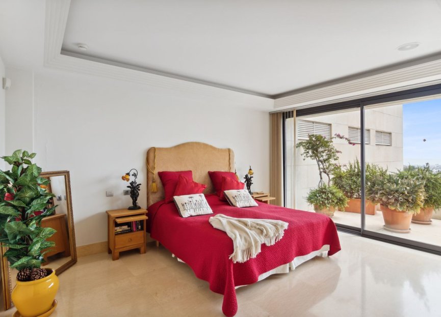 Resale - Apartment - Penthouse Duplex - Marbella - Nueva Andalucia