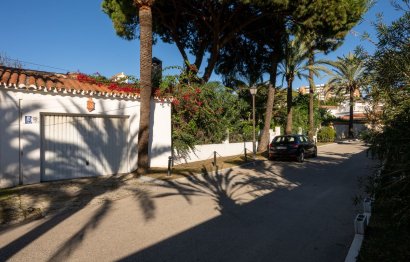 Reventa - House - Detached Villa - Marbella - Marbesa