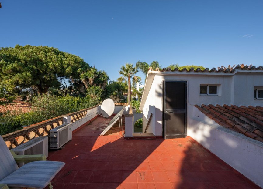 Reventa - House - Detached Villa - Marbella - Marbesa