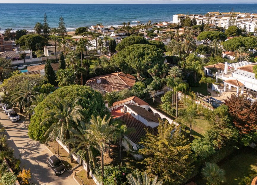 Reventa - House - Detached Villa - Marbella - Marbesa