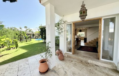 Resale - House - Detached Villa - Marbella - Guadalmina Alta