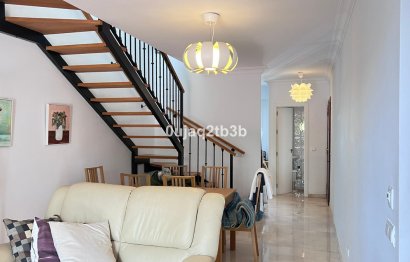 Resale - Apartment - Duplex - Marbella - Nueva Andalucia