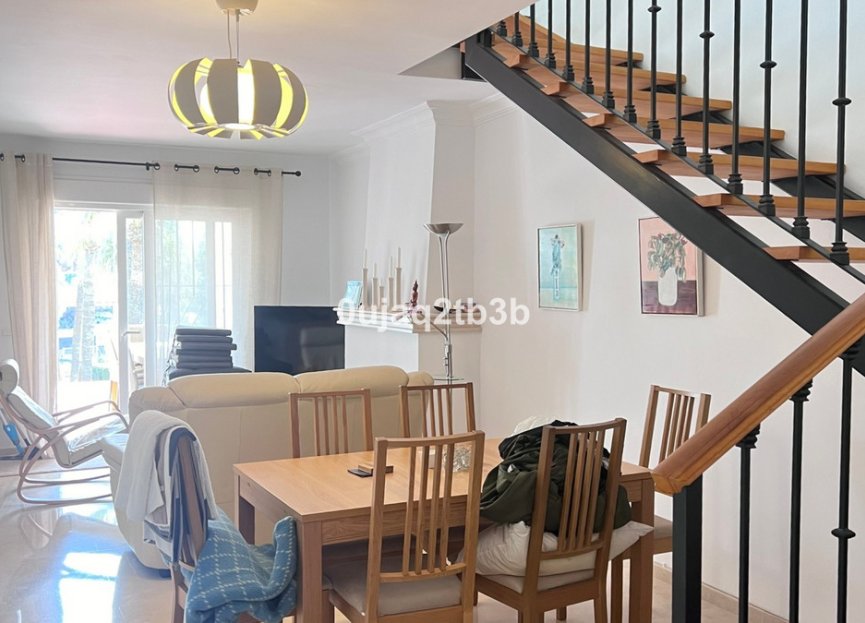 Resale - Apartment - Duplex - Marbella - Nueva Andalucia