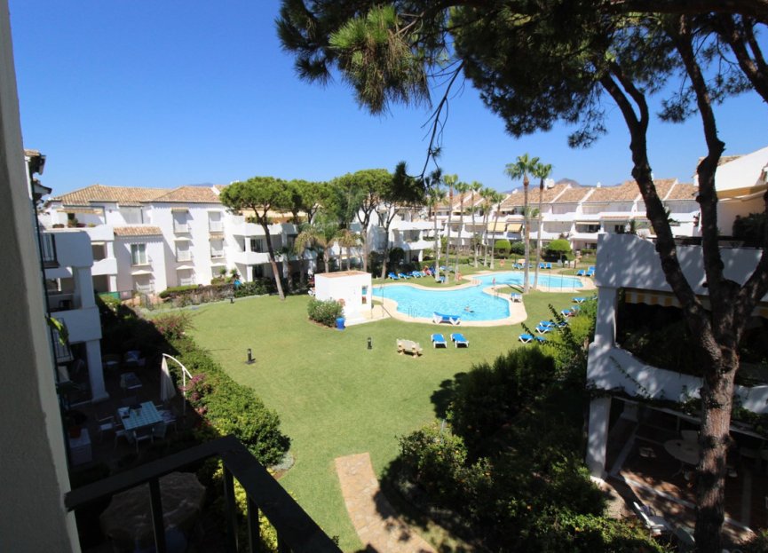 Resale - Apartment - Penthouse - Estepona - El Presidente