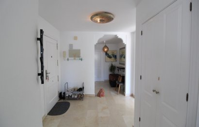 Resale - Apartment - Penthouse - Estepona - El Presidente