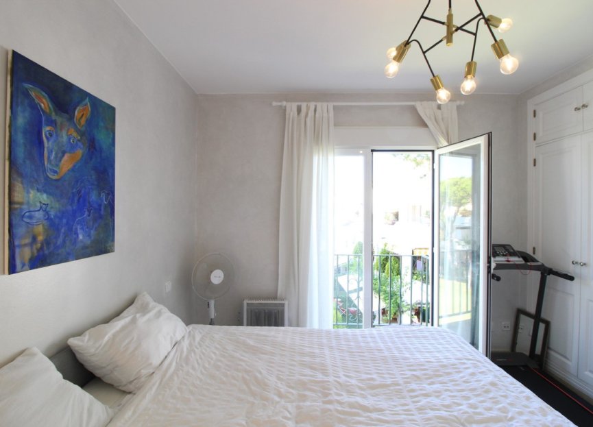 Resale - Apartment - Penthouse - Estepona - El Presidente