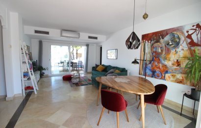 Resale - Apartment - Penthouse - Estepona - El Presidente