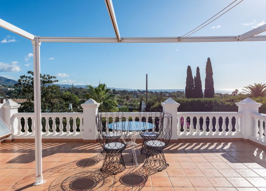 Resale - House - Detached Villa - Marbella - Nueva Andalucia