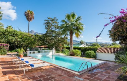 Resale - House - Detached Villa - Marbella - Nueva Andalucia