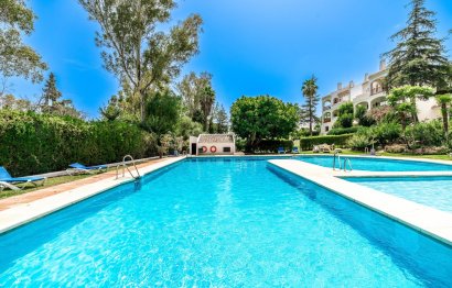 Resale - House - Detached Villa - Marbella - Nueva Andalucia