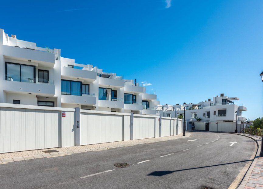 Resale - House - Townhouse - Fuengirola - Fuengirola Centro