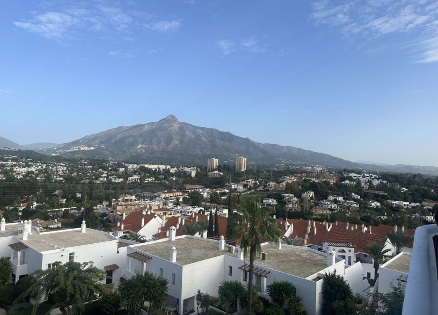 Reventa - Apartment - Middle Floor Apartment - Marbella - Nueva Andalucia