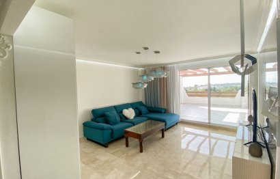 Resale - Apartment - Penthouse - Estepona - Selwo