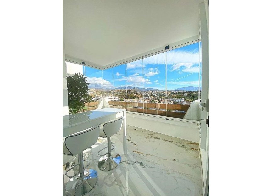 Resale - Apartment - Penthouse - Estepona - Selwo