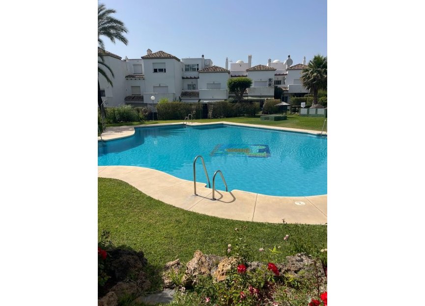 Reventa - House - Townhouse - Estepona - Estepona Centro