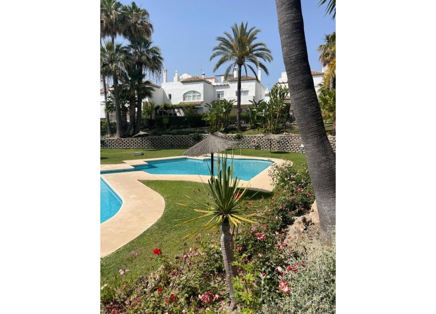 Reventa - House - Townhouse - Estepona - Estepona Centro