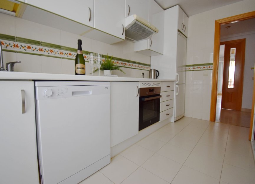 Resale - Apartment - Middle Floor Apartment - Benalmádena - Torrequebrada