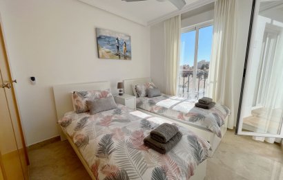 Resale - Apartment - Middle Floor Apartment - Benalmádena - Torrequebrada