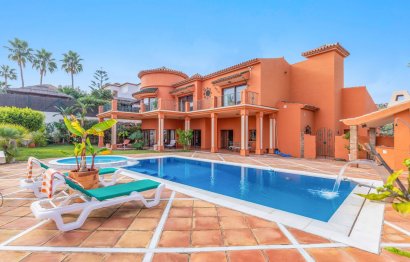 Resale - House - Detached Villa - Benahavís - Benahavís Centro