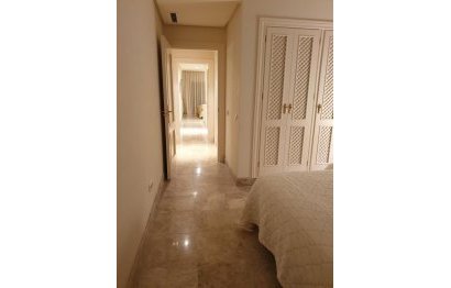 Resale - Apartment - Ground Floor Apartment - Marbella - Nueva Andalucia