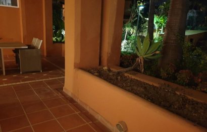 Resale - Apartment - Ground Floor Apartment - Marbella - Nueva Andalucia