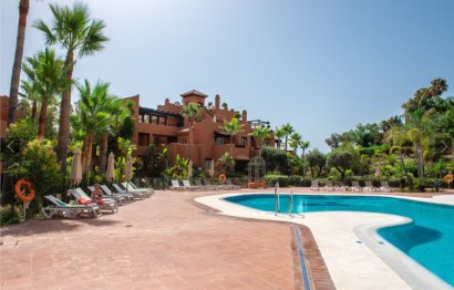 Resale - Apartment - Ground Floor Apartment - Marbella - Nueva Andalucia