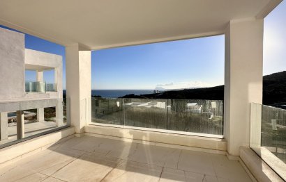 Resale - House - Detached Villa - Manilva - La Duquesa