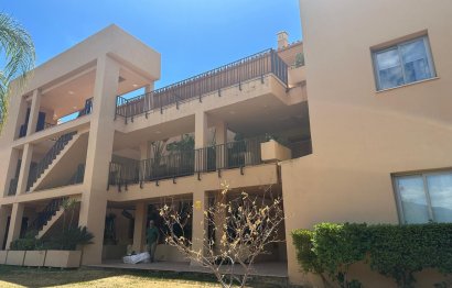 Resale - Apartment - Ground Floor Apartment - Estepona - Estepona Centro