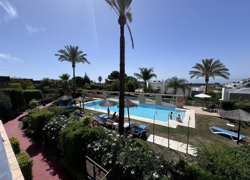 Resale - Apartment - Ground Floor Apartment - Estepona - Estepona Centro