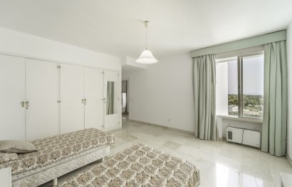 Resale - Apartment - Middle Floor Apartment - Marbella - Guadalmina Alta