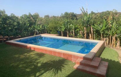 Resale - House - Finca - Cortijo - Estepona - Estepona Centro