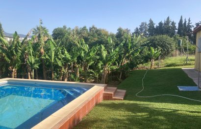 Resale - House - Finca - Cortijo - Estepona - Estepona Centro