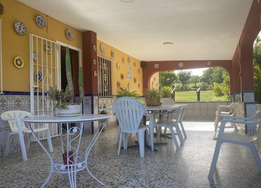 Resale - House - Finca - Cortijo - Estepona - Estepona Centro