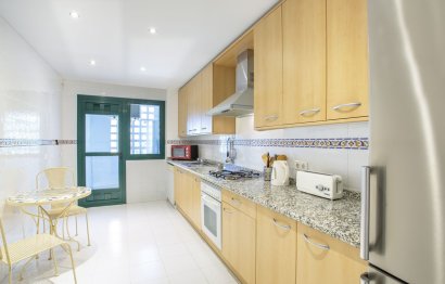 Resale - Apartment - Middle Floor Apartment - Marbella - San Pedro De Alcantara