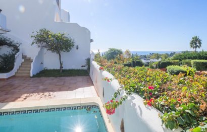 Reventa - House - Detached Villa - Benalmádena - Benalmadena Centro