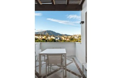 Resale - Apartment - Penthouse - Estepona - Estepona Centro