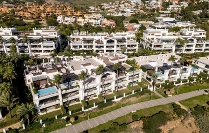 Resale - Apartment - Penthouse - Estepona - Estepona Centro