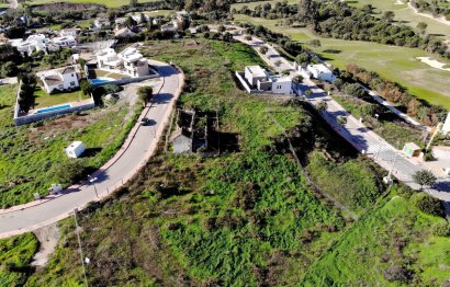 Resale - Plot - Residential Plot - Estepona - Valle Romano