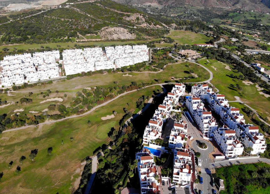 Reventa - Plot - Residential Plot - Estepona - Valle Romano