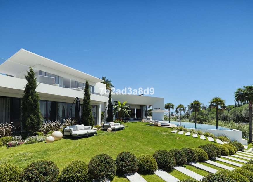 Resale - Plot - Residential Plot - Marbella - Nueva Andalucia