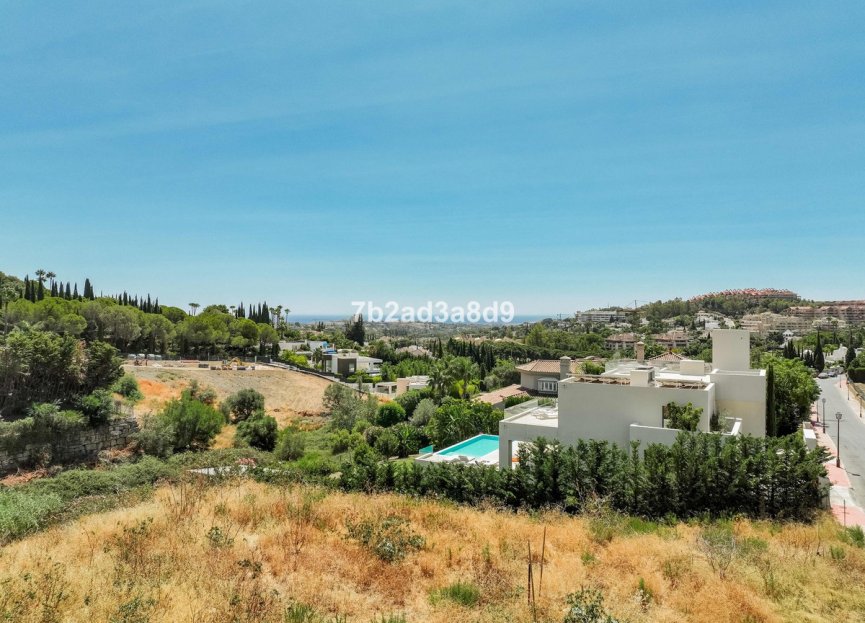 Reventa - Plot - Residential Plot - Marbella - Nueva Andalucia