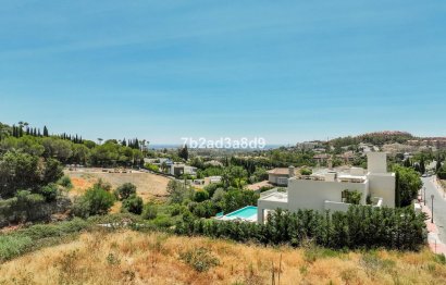 Resale - Plot - Residential Plot - Marbella - Nueva Andalucia