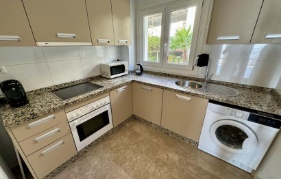 Resale - Apartment - Middle Floor Apartment - Fuengirola - Carvajal