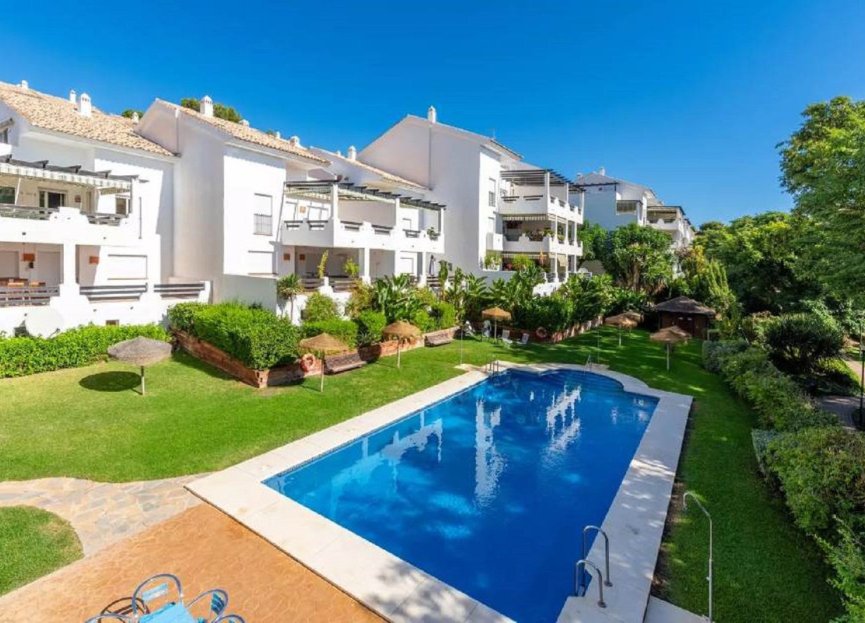 Resale - Apartment - Middle Floor Apartment - Benalmádena - Benalmadena Costa