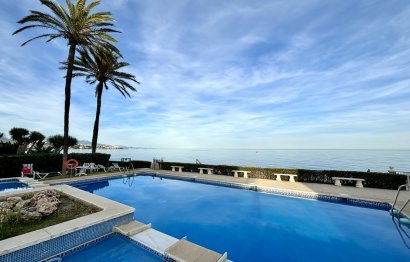 Resale - Apartment - Penthouse - Estepona - Estepona Centro