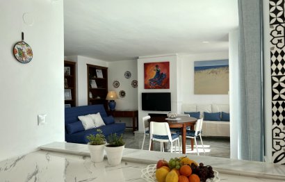 Resale - Apartment - Penthouse - Estepona - Estepona Centro