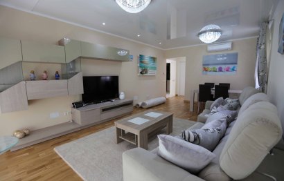 Resale - House - San Pedro de Alcántara - San Pedro De Alcantara